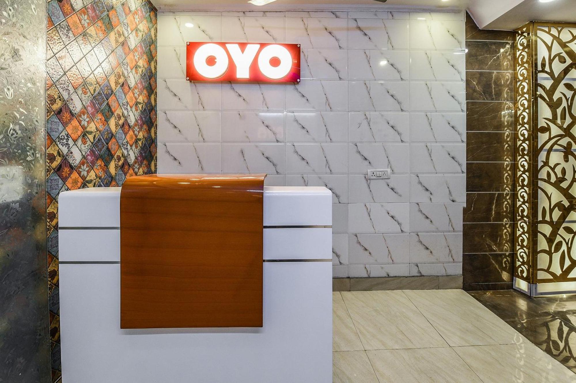 Hotel O Akash Continental Near Pacific Mall Tagore Garden New Delhi